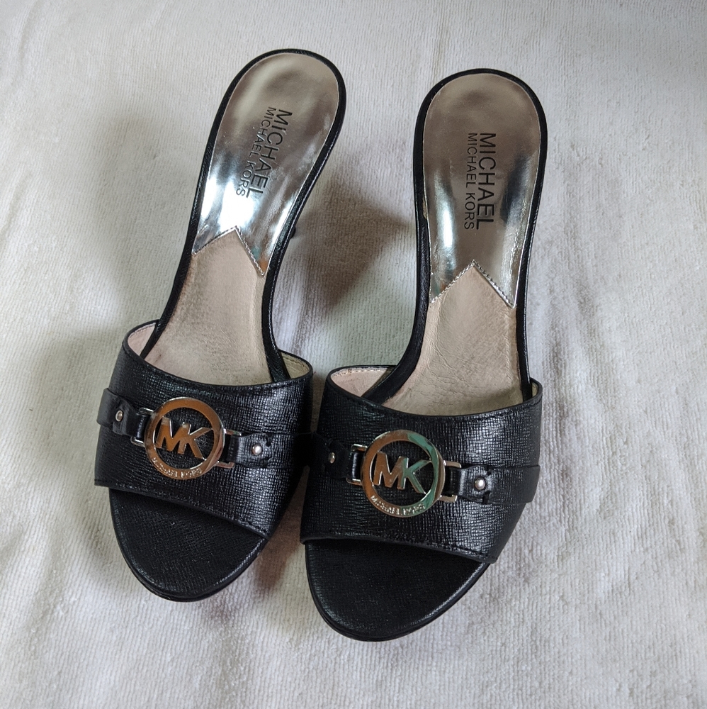 Michael Kors 'Tilly' black Mules